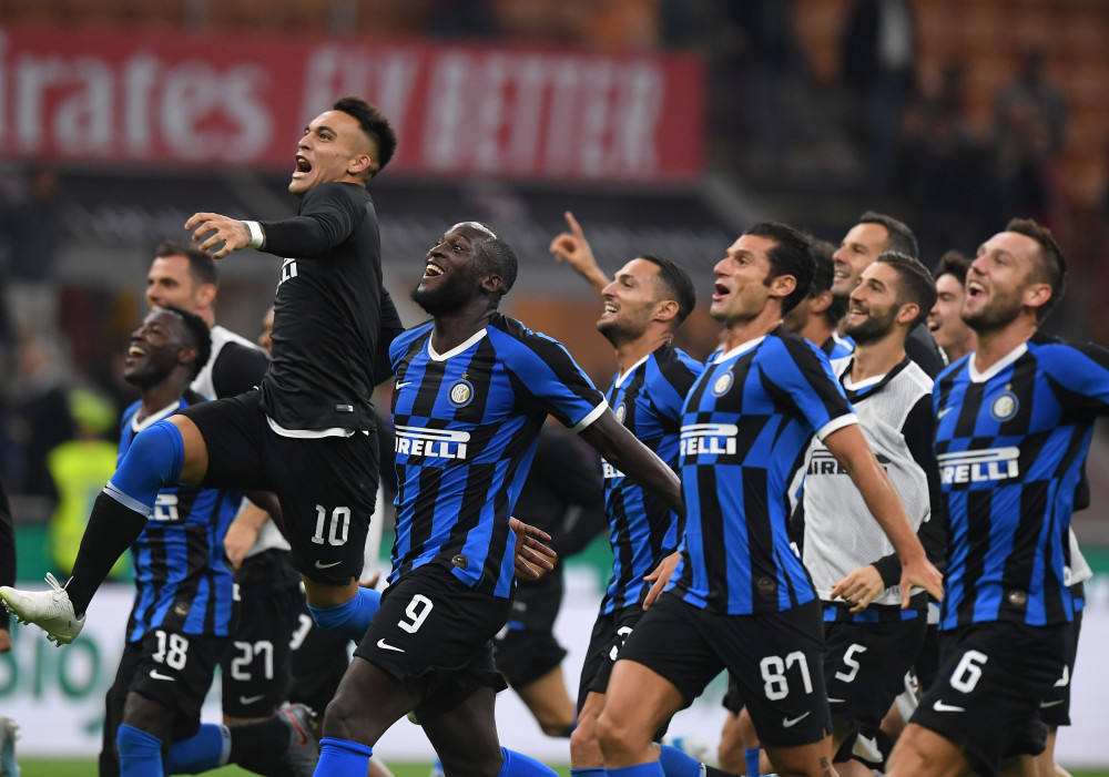 队报：德尚指控诽谤他和本泽马有矛盾的记者，本周四已开庭