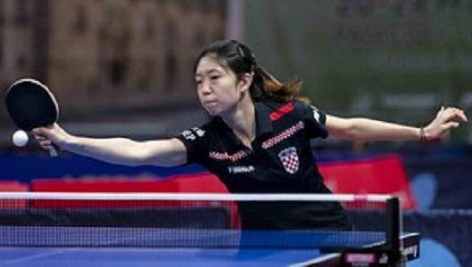 永远的红军20号，利物浦新赛季主场首战场刊封面致敬若塔