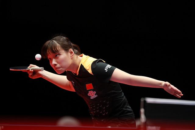 亲的庇护下 亲的庇护下