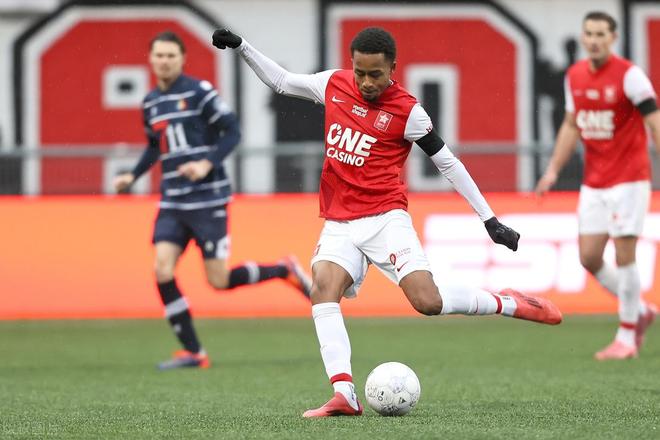 能只是一次 能只是一次